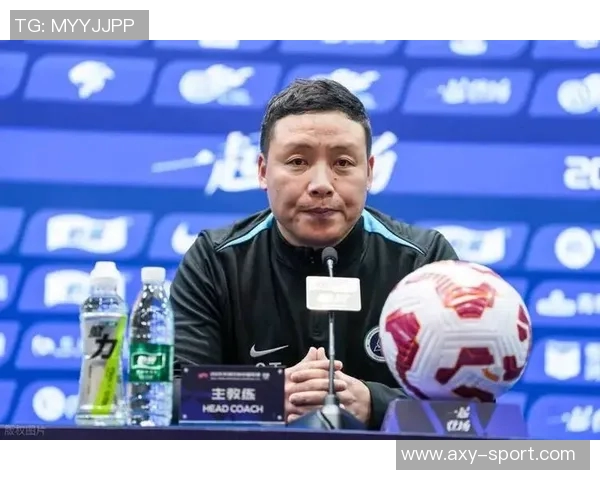 陈涛谈执教新鹏城的心路历程与球队在艰难赛程中的成长与突破