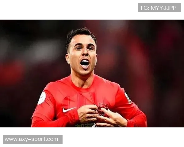 斯卢茨基谈比赛双方实力接近外援内援进球都令我欣喜