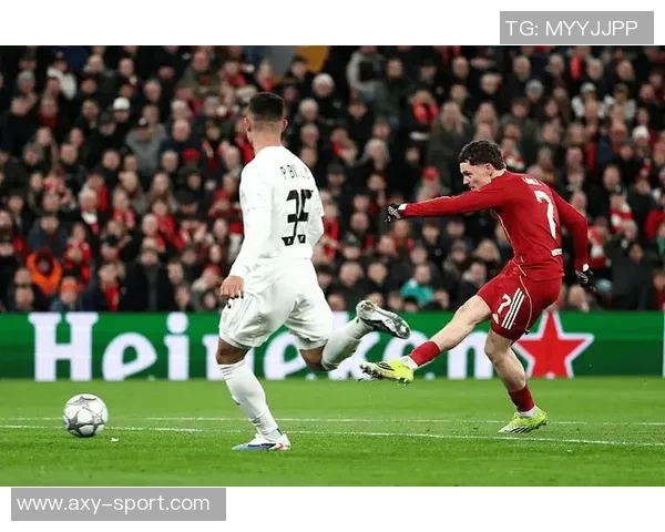 维尔茨在国家队拼尽全力加练射门与健身展现超强职业精神