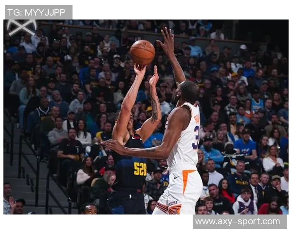 太阳本赛季开局表现略逊于上赛季前13场战绩对比引人关注